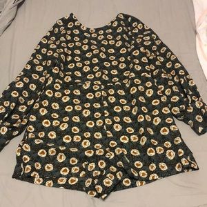 Round neck long sleeve romper